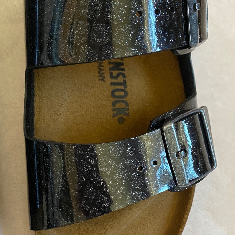 Birkenstock Black Glossy Sandals - Picture 3 of 6